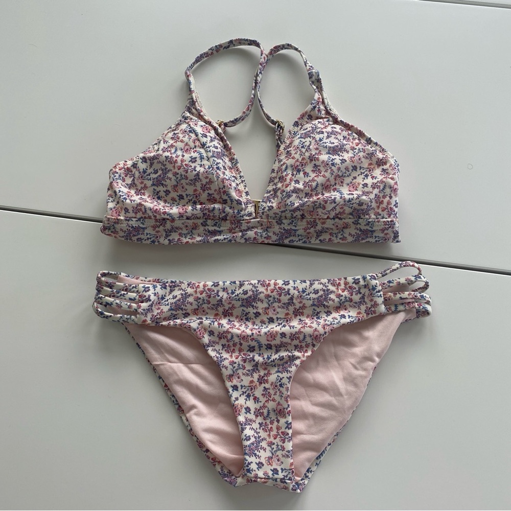 Antonio Melani Ditsy Floral Bikini Set